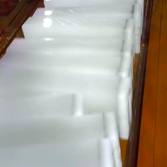 冰塊價格影響因素_大冰塊多少錢_大冰塊與小冰塊價格差異