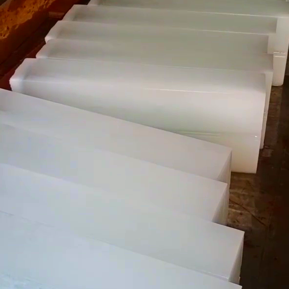 冰塊價格下調后購買地點大揭秘！大型超市與農貿市場都有